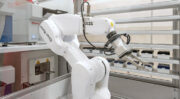 Des robots pour automatiser le test d’anticorps neutralisants pour la recherche et le diagnostic