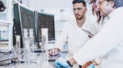 Avec Endress+Hauser, transformez vos données Raman en décisions rapides, fiables et exploitables à chaque étape de vos bioprocédés